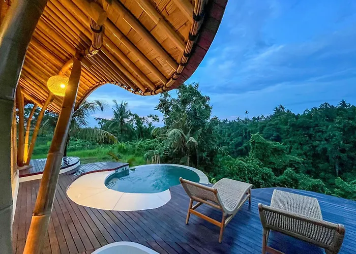 Damuh Alam Villa Lovina (Bali)