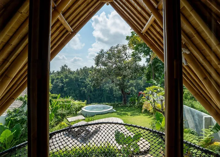 Villa Damuh Alam Lovina (Bali)