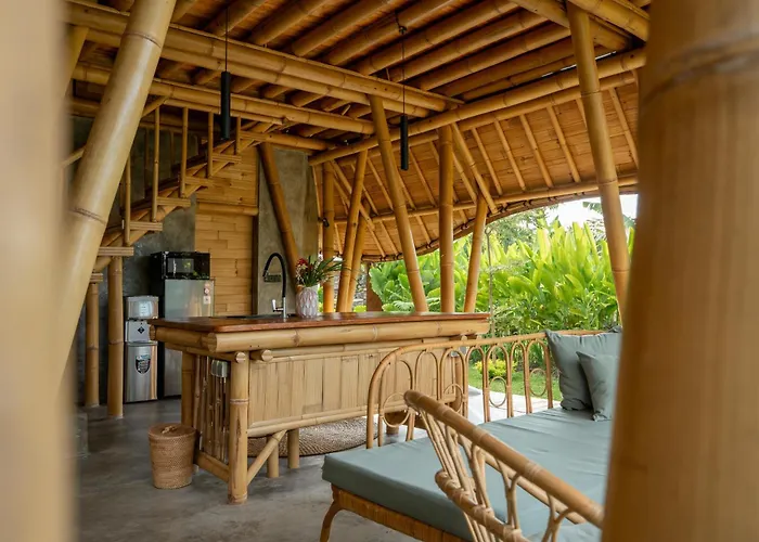 Villa Damuh Alam Lovina (Bali)
